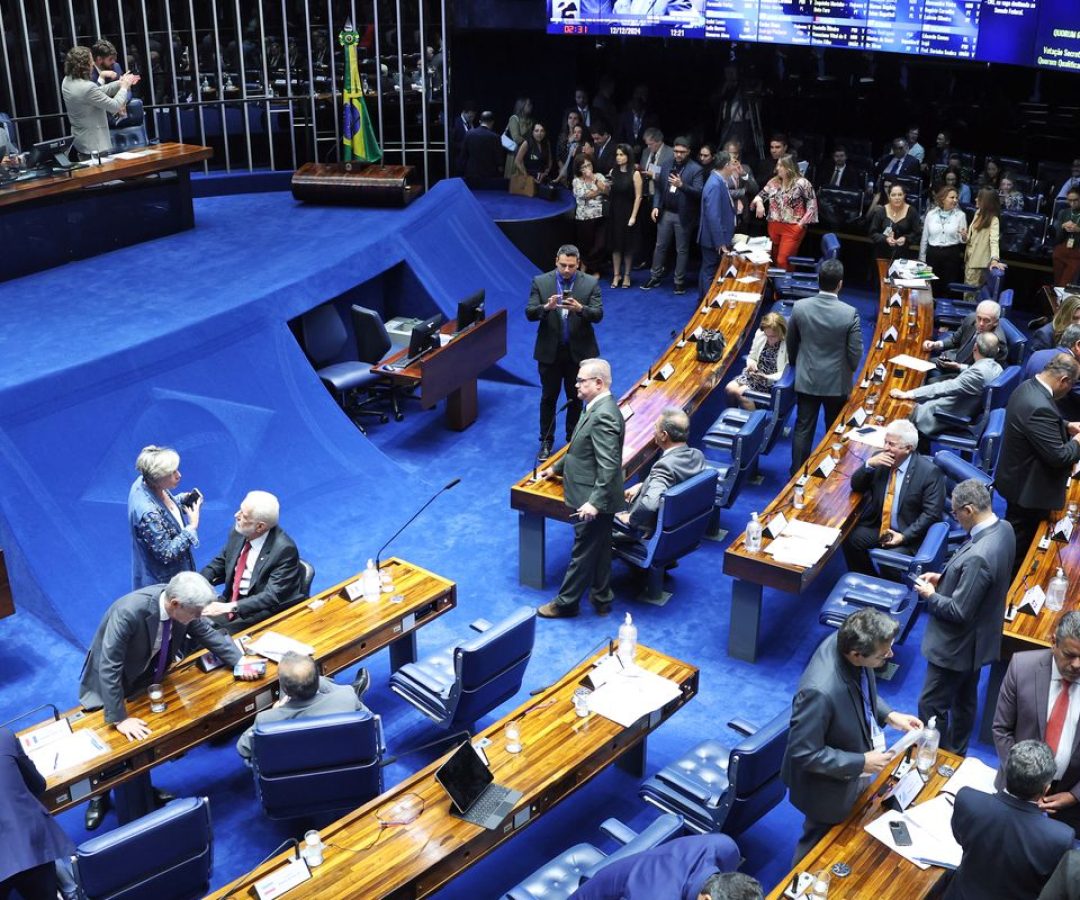 PL elege 19 senadores e soma 28; MDB conquista sete vagas e PT, seis