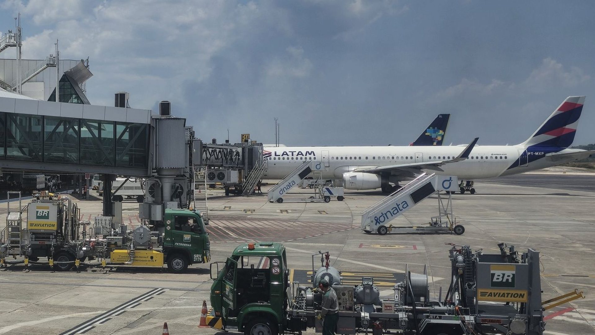 Petrobras reajusta preço médio do querosene de aviação em 13,9%