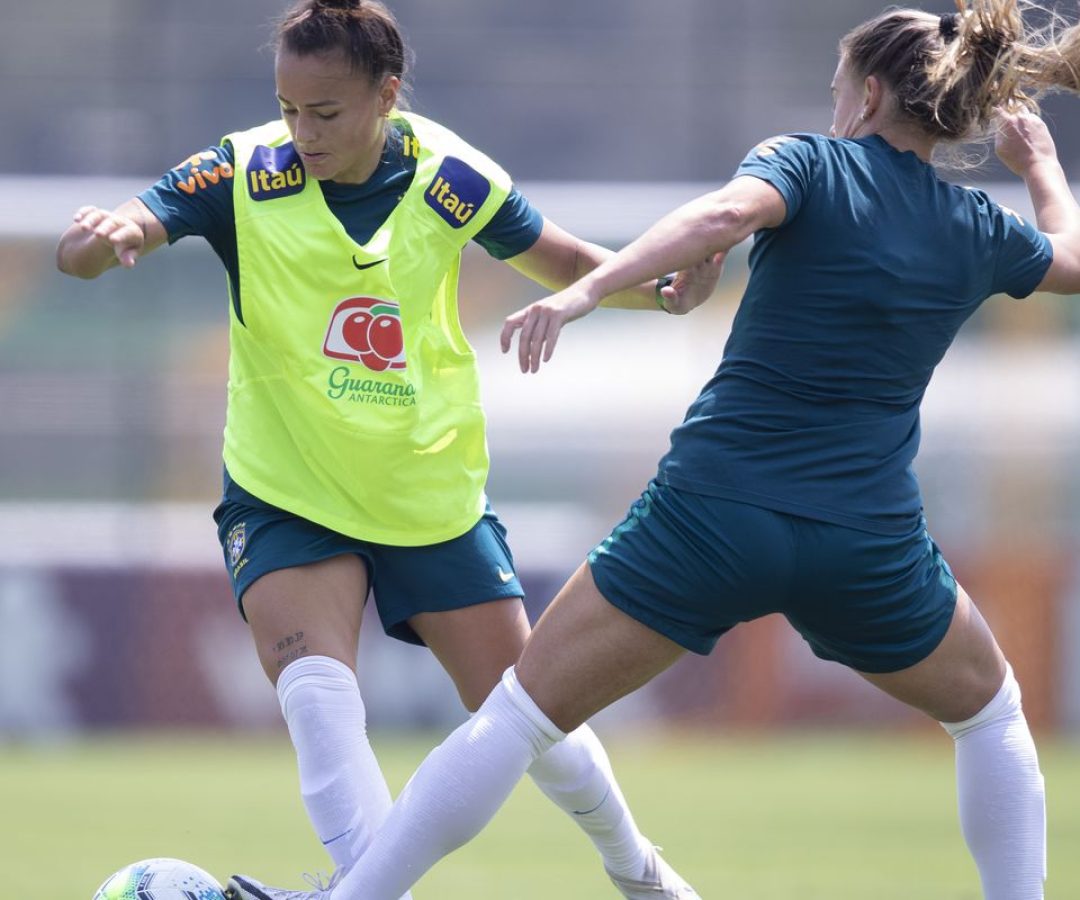 Lula sanciona lei de incentivo ao desenvolvimento do futebol feminino
