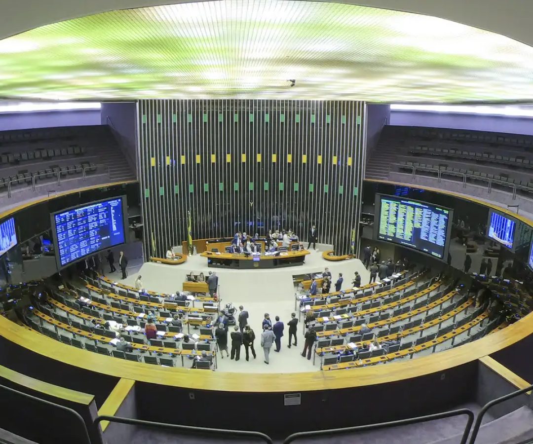 PL, PSD, PT e Republicanos têm 15 governadores eleitos