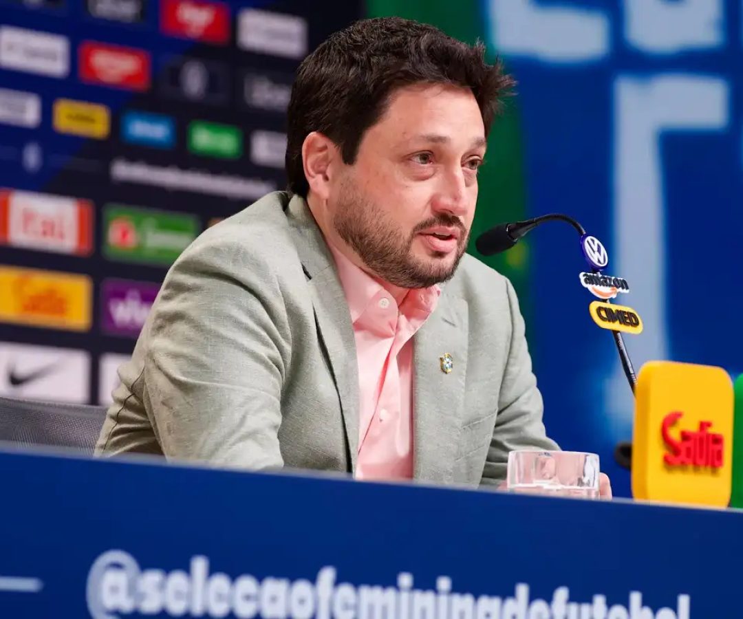 Arthur Elias convoca seleção feminina para amistosos contra Argentina