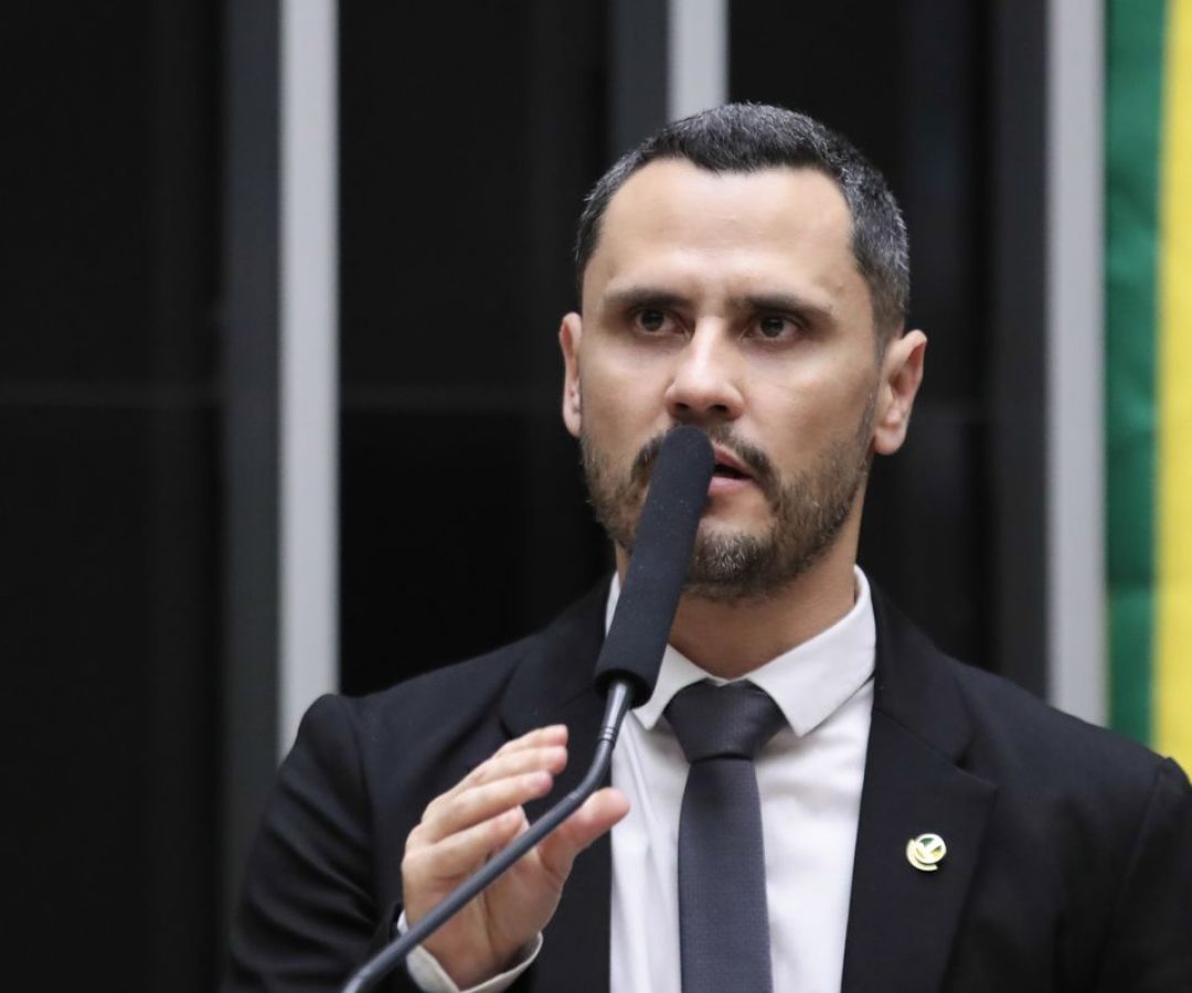 Cleitinho Azevedo é eleito governador de Minas Gerais no primeiro turn