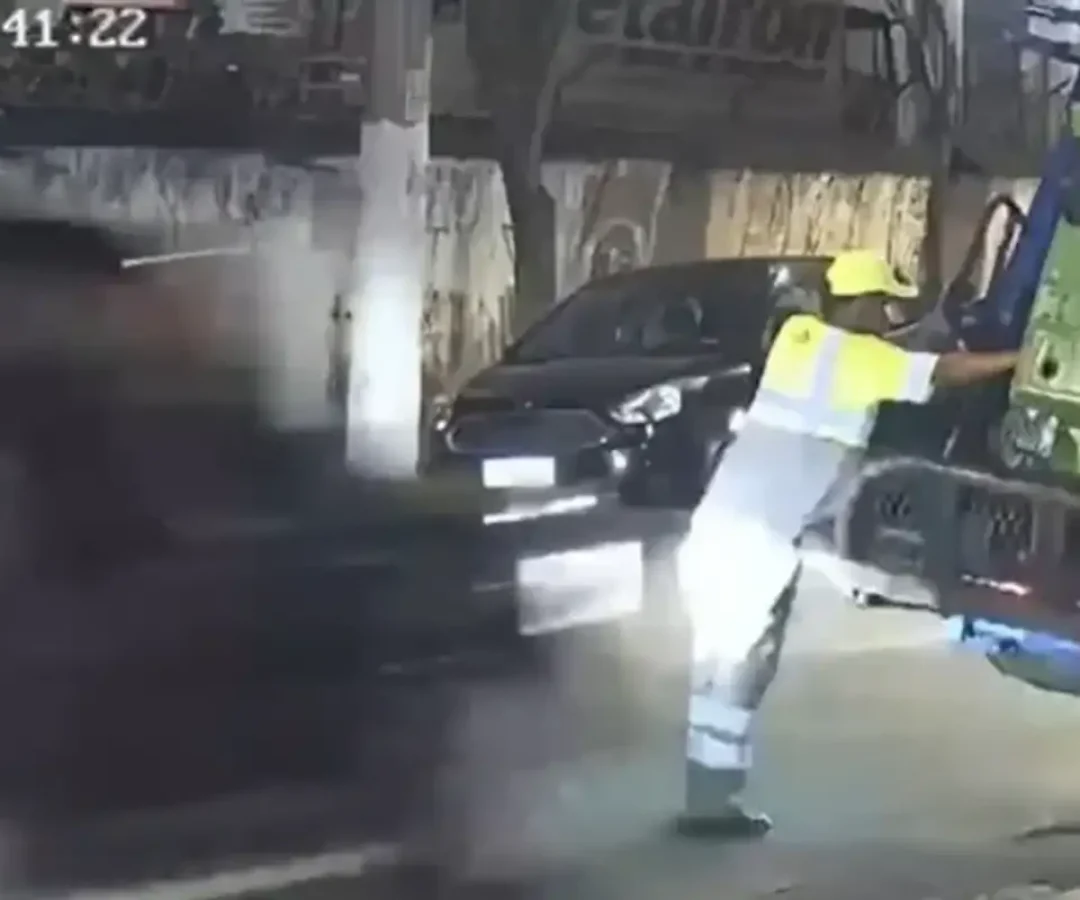 Motorista que matou gari em SP vai responder por homicídio qualificado