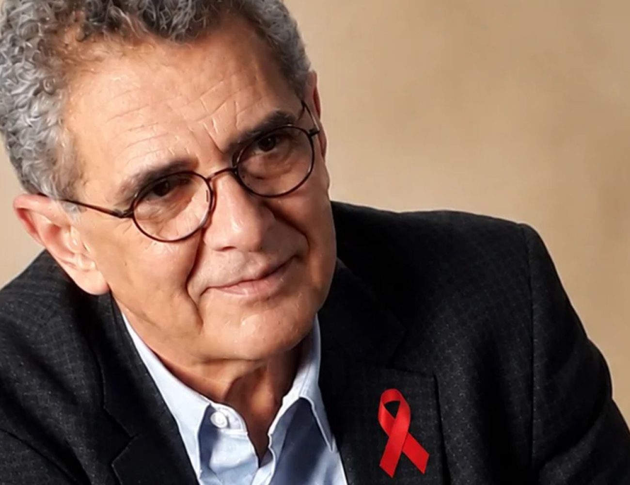 Morre Paulo Roberto Teixeira, referência no combate à aids no Brasil
