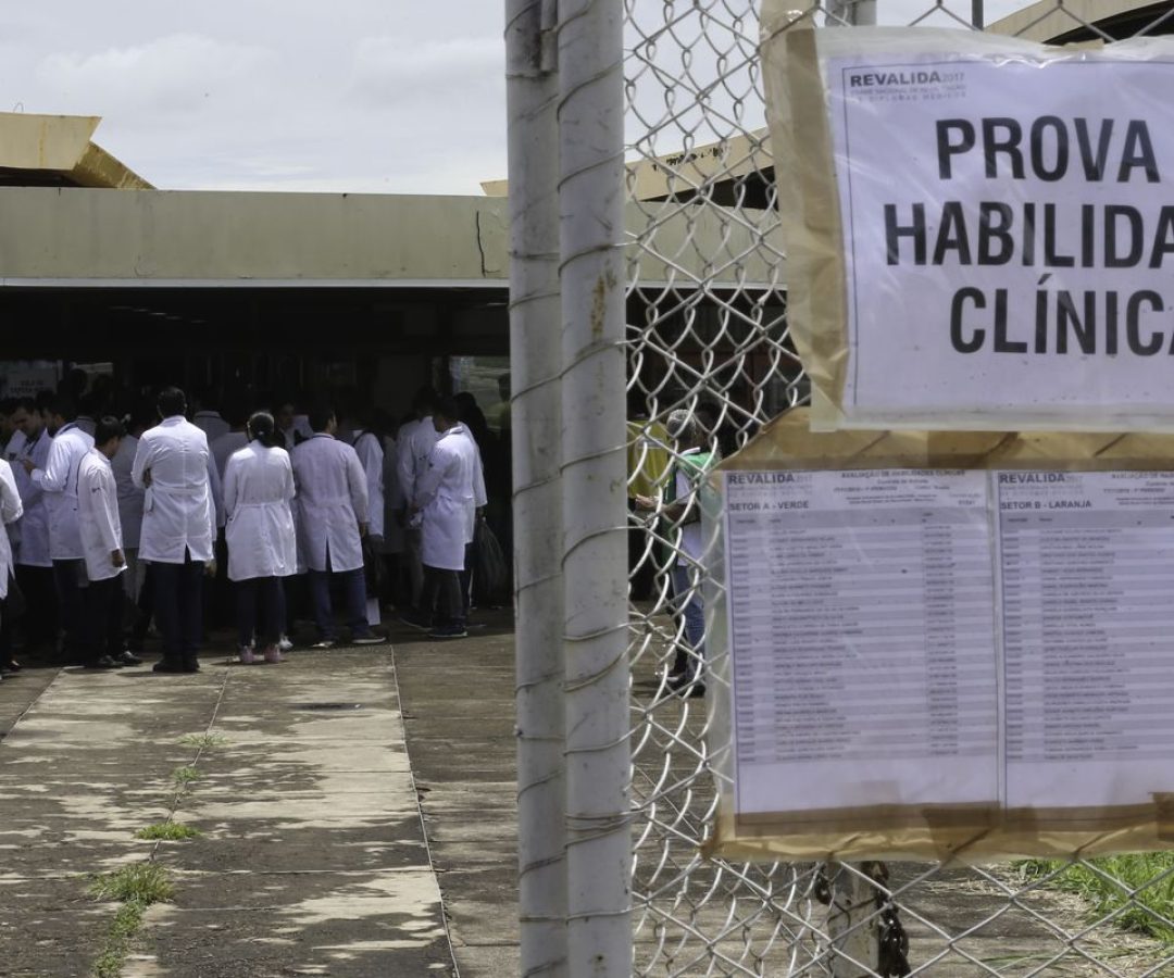 Revalida 2026/2: prazo de envio de diploma médico termina dia 19