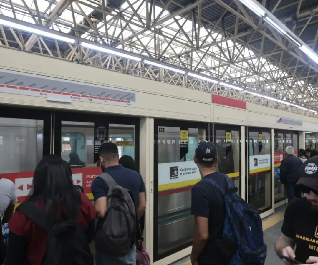 Governo de SP diz que não haverá demissões de funcionários da CPTM