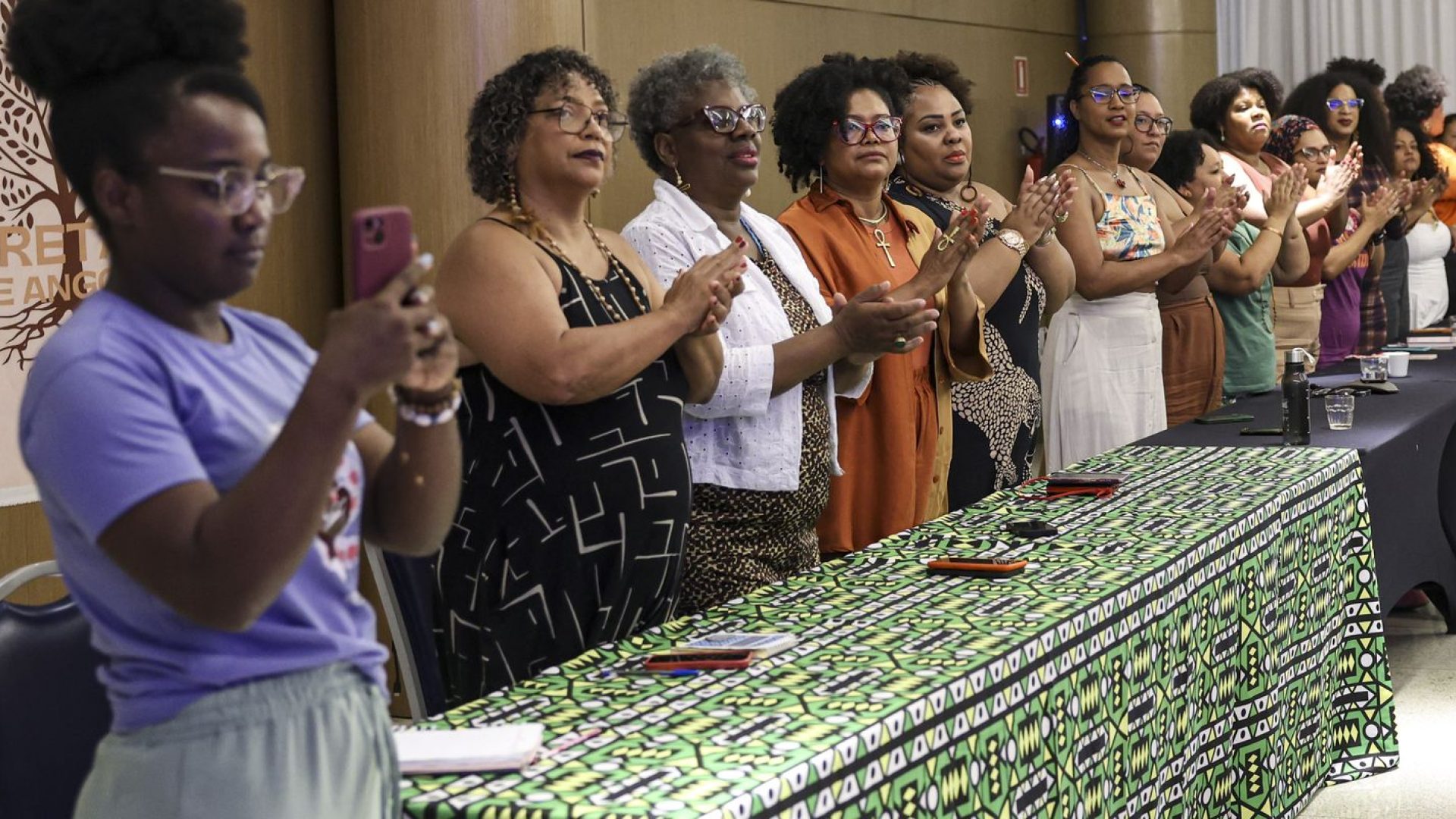 Eleições 2026: mulheres negras divulgam manifesto para candidaturas