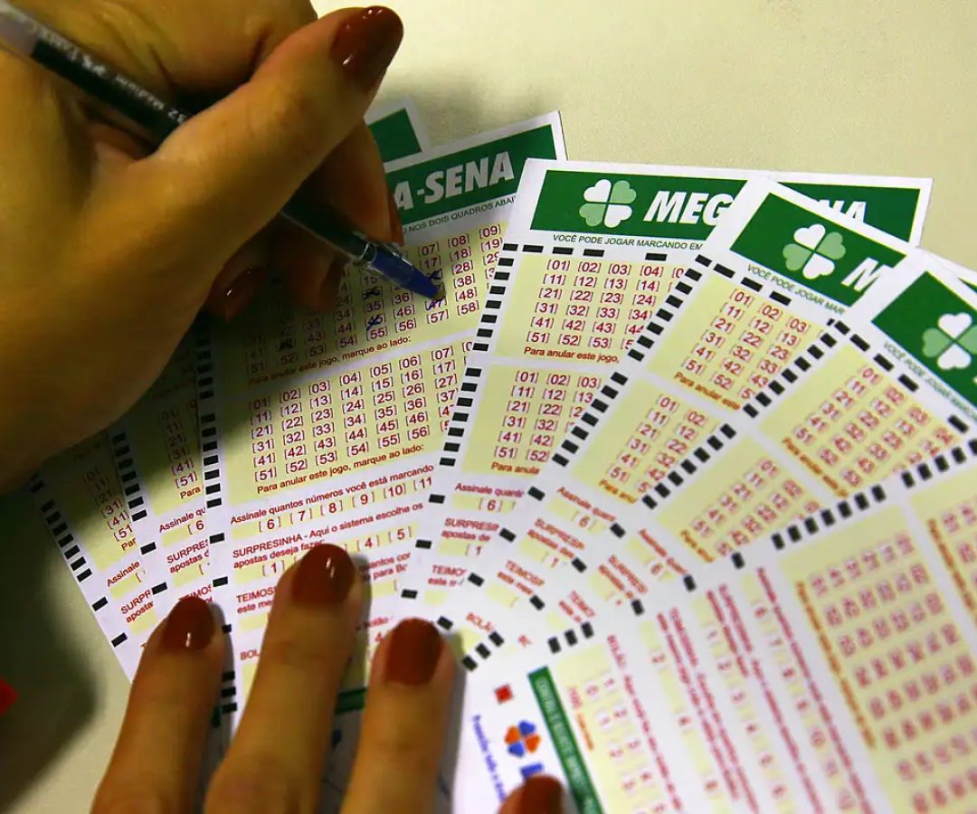 Mega-Sena acumula para R$ 82 milhões; confira os números sorteados