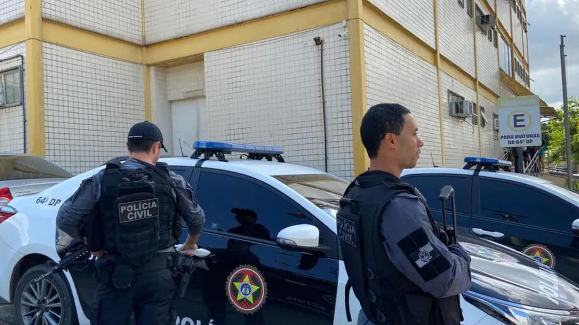 Polícia faz operação contra venda de medicamentos abortivos no Rio