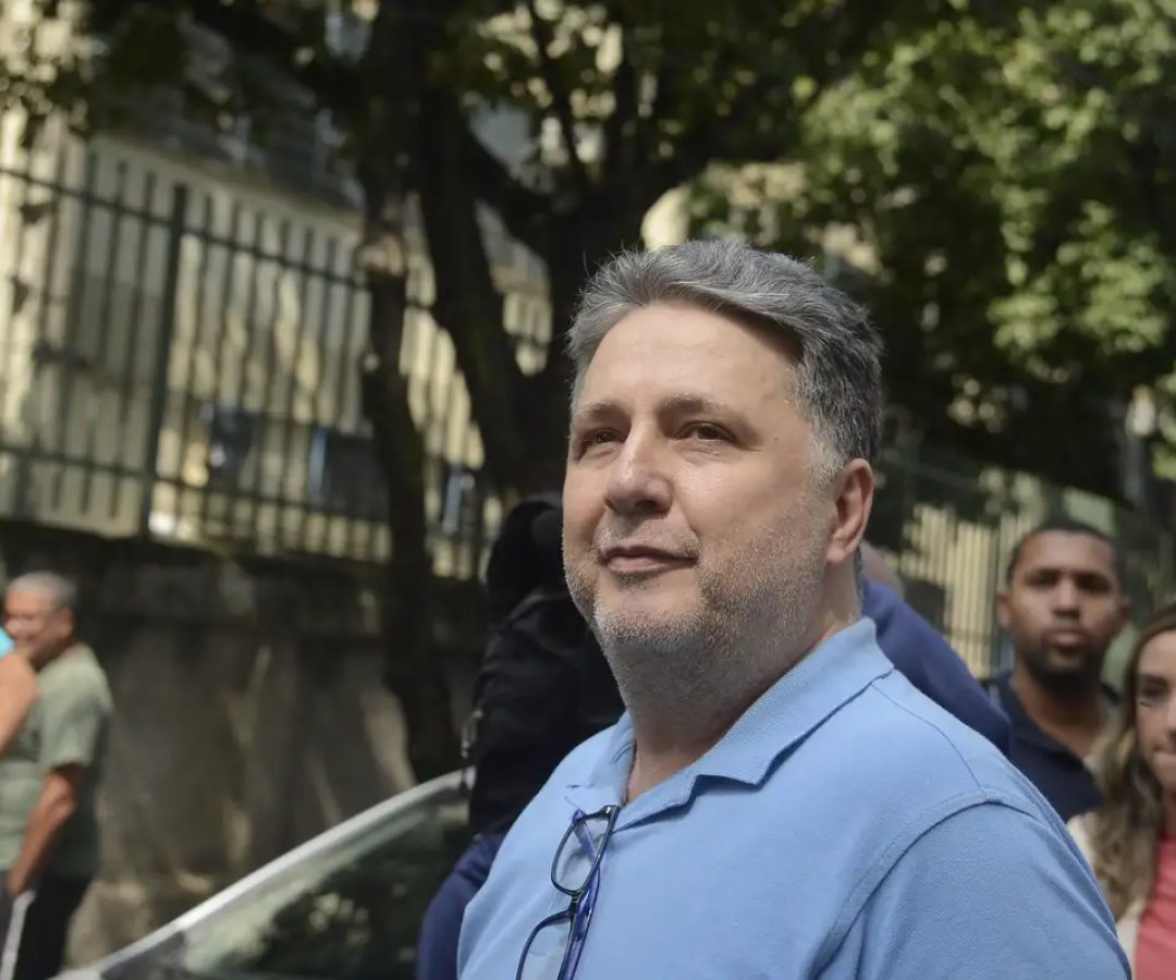 Garotinho desiste de recurso e eleição do RJ pode acabar em 1º turno
