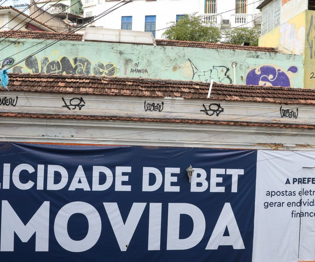 Saiba como as bets adoeceram e endividaram os brasileiros